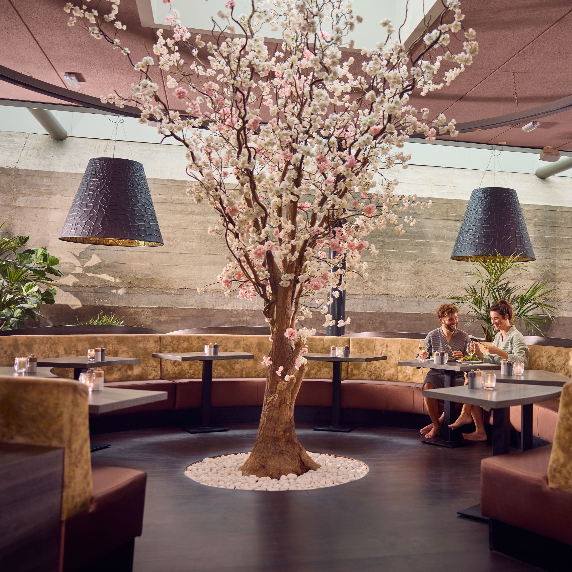 FRB-Restaurant-02-min