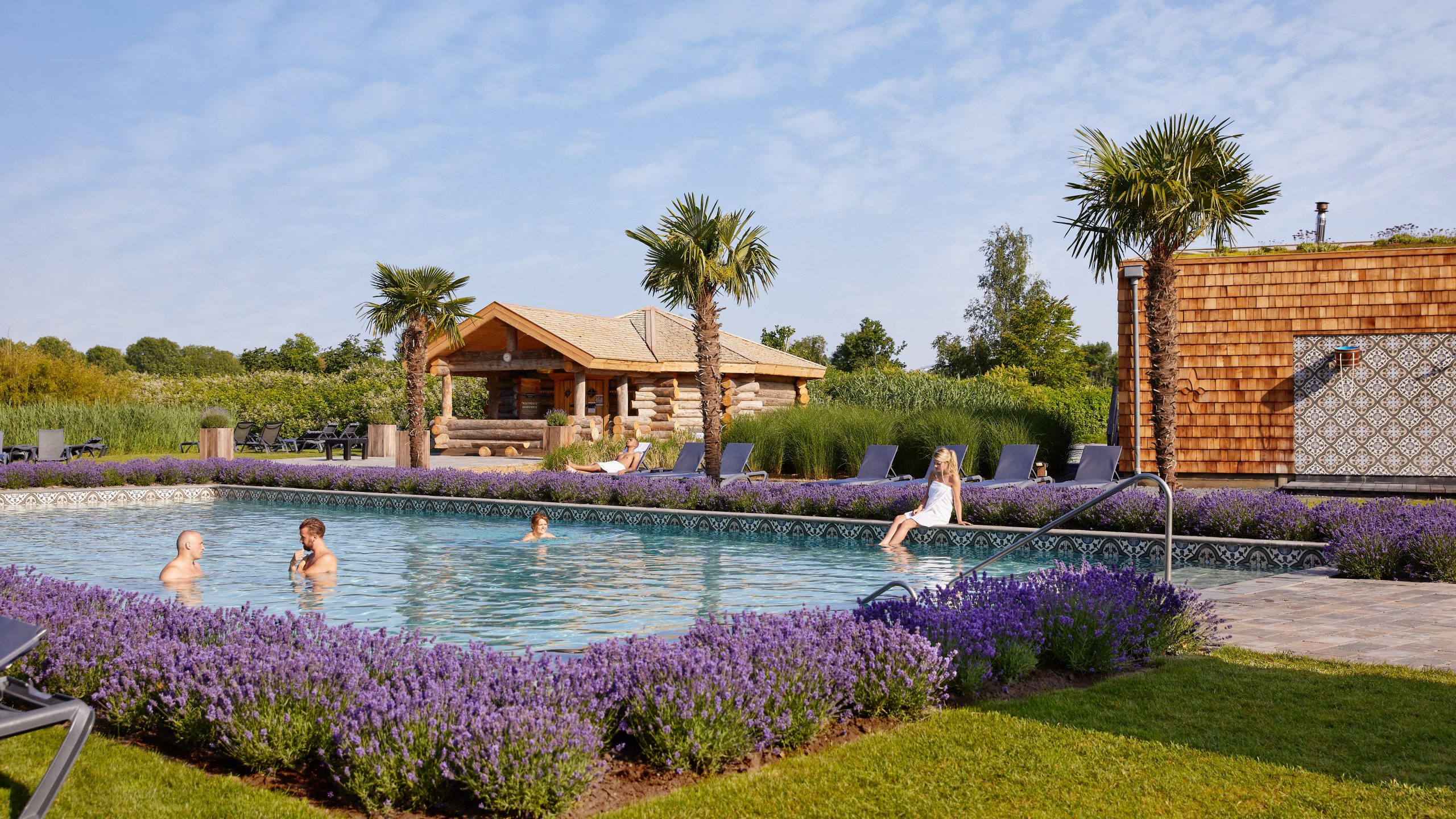 SpaWeesp buitenzwembad