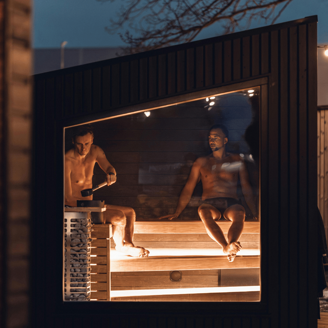 mannen in sauna