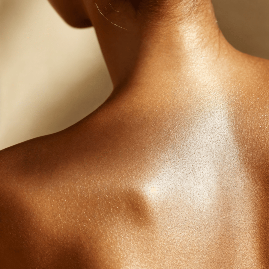 zuivere huid van een vrouws rug