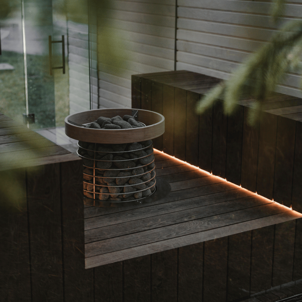 sauna met groene bladeren
