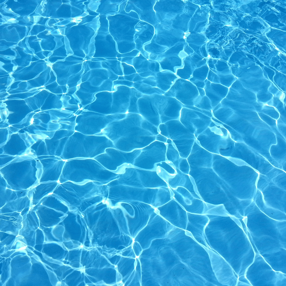 zwembad water blauw